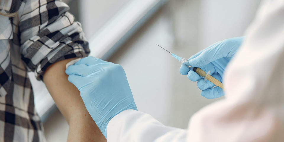 Vaccination prioritaire : quelles sont les modalités d’accès ?