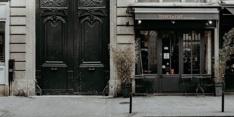 Reconfinement : le point sur les commerces fermés et l’évolution des aides